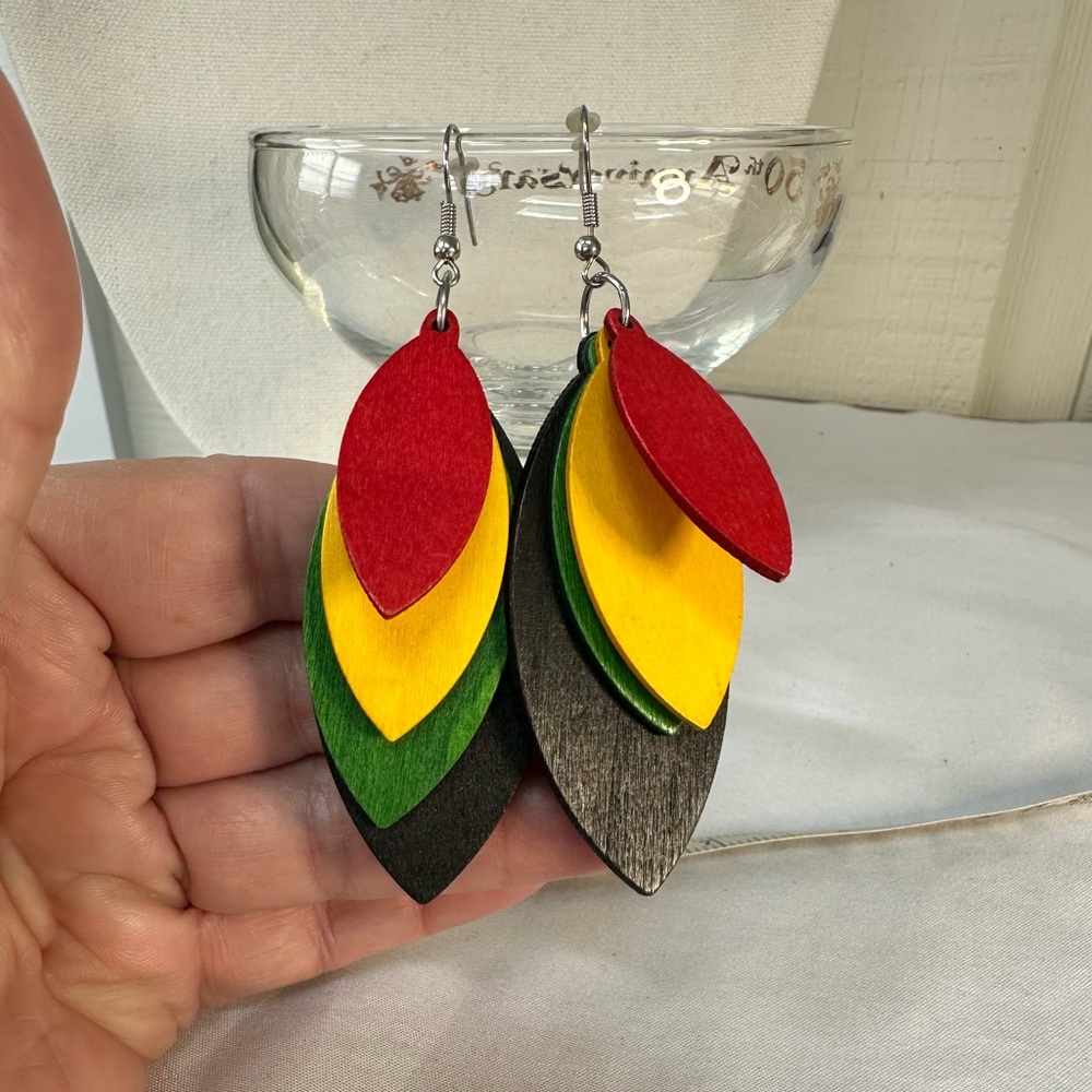 Island vibe colorful wooden earrings